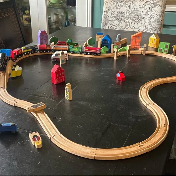 Melissa & Doug Train and Building Block Set - Picture 15 of 16